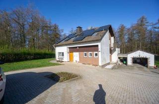 Einfamilienhaus kaufen in 42897 Lennep, Freistehendes Einfamilienhaus mit Garage und großzügigem Außenbereich