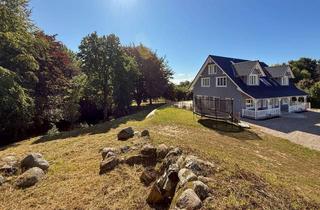 Villa kaufen in 24369 Waabs, Privatwald trifft auf Ostseebrise: Exklusive Villa im skandinavischen Look