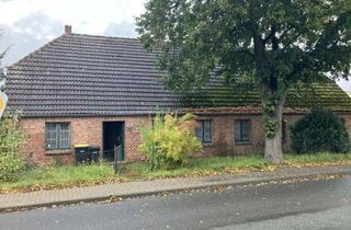 Haus kaufen in 17091 Tützpatz, Kernsanierung erforderlich