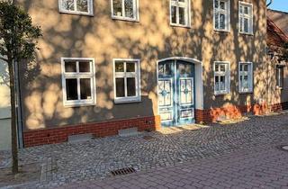 Haus kaufen in Hirtenstraße 30a, 16775 Gransee, Modernes Wohnen im historischen Stadtkern