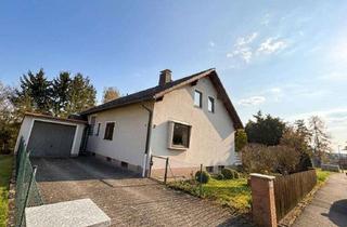 Einfamilienhaus kaufen in 95100 Selb, Einfamilienhaus bei Selb mit Ausbau-Potenzial zur Zweifamiliennutzung oder Einliegerwohnung