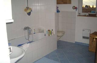 Einfamilienhaus kaufen in 76275 Ettlingen, Einfamilienhaus auf großem Grundstück mit hohem Entwicklungspotenzial.