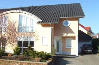 Haus mieten in Zum Rosental 17a, 66851 Queidersbach, Viel Platz in Queidersbach: Geräumiges Doppelhaus mit 6 Zimmern