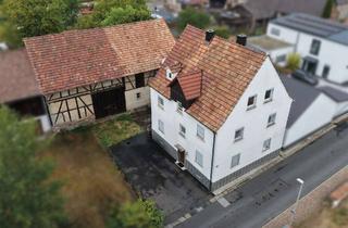 Anlageobjekt in Gartenstraße 122, 97717 Aura, HAUS MIT 3 WOHNUNGEN, GROßER SCHEUNE UND WIESE ZU VERKAUFEN