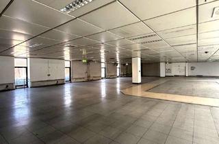 Immobilie mieten in Tempelhofer Damm 187–191, 12099 Tempelhof, Provisionsfrei: 1.200 m² Freizeitfläche im 4. OG am Tempelhofer Damm