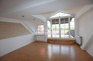 Wohnung kaufen in 12249 Berlin, (provisions- u. bezugsfrei) Traumhafte, renovierte 3,5 Zimmer-Wohnung mit großer Dachterrasse