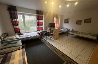Wohnung kaufen in 47137 Untermeiderich, Bezugsfreie 2-Zi.-Whg. mit guter Raumaufteilung