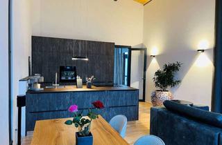 Wohnung kaufen in Friedrich-Klausing-Straße, 14469 Nauener Vorstadt, Einzigartiges Wohnen in der Roten Kaserne: 138 m² Design-Maisonette mit 4,60 m Gewölbedecke, Garten,