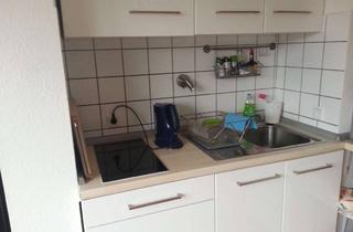 Wohnung kaufen in Körschtalstraße, 73760 Ostfildern, Wohnen mit Ausblick: Möbilierte 1-Zimmerwohnung mit Balkon in Scharnhausen