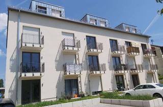 Wohnung mieten in Plieningerstraße 30, 70771 Leinfelden-Echterdingen, Voll möbliertes WG-Zimmer mit Balkon