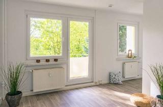 Wohnung mieten in Max-Schäller-Str., 09122 Morgenleite, 1-Raum-Wohnung mit Balkon und Badewanne