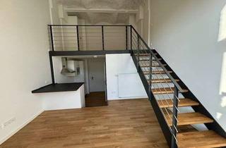 Lofts mieten in Adolf-Heyden-Straße 1d, 12555 Köpenick, Split-Level-Loft-Charme direkt an der Spree mit EBK & Terrasse