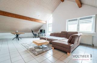 Wohnung mieten in 66424 Homburg, DACHPERLE - lichtdurchflutete Dachgeschosswohnung mit Einbauküche in Homburg/Einöd!