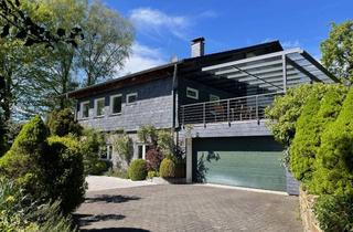 Haus kaufen in 51588 Nümbrecht, Mehrgenerationenhaus mit 3 Wohneinheiten in Ortsrandlage – Traumgarten & 1.251 m² Grundstück