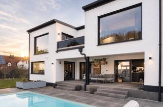 Haus kaufen in 85410 Haag, Traumhaus mit exklusiver Ausstattung, Pool und Einliegerwohnung