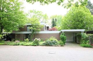 Haus kaufen in 49661 Cloppenburg, Zentral gelegenes, zweigeschossiges Wohnhaus mit Keller, Garage sowie Carport und schönem Garten