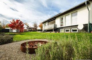 Einfamilienhaus kaufen in Hermann-C.-Starck-Straße, 79725 Laufenburg, *Preisreduzierung* Modernisiertes Einfamilienhaus mit PV-Anlage, 2 Garagen und großem Garten