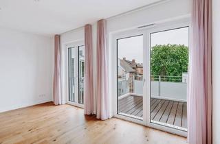 Wohnung kaufen in 21335 Lüneburg, Großzügige, zentrale 3-Zimmer-Wohnung mit Balkon