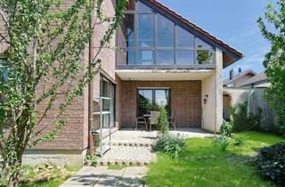 Einfamilienhaus kaufen in 71737 Kirchberg, Kirchberg an der Murr - Großzügiges Einfamilienhaus mit schönem Garten und viel Potenzial