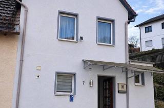 Einfamilienhaus kaufen in Hetzelgasse, 74388 Talheim, Talheim - Charmantes kleines Einfamilienhaus mit besonderem Grundriss in Talheim von PRIVAT!!