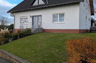 Haus kaufen in 55483 Dickenschied, Dickenschied - Großzügiges Einfamielenhaus mit Garage und Carport