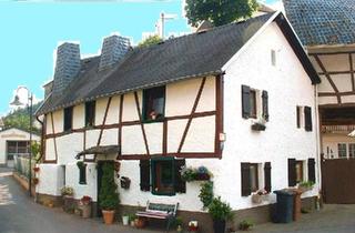 Haus kaufen in 53506 Hönningen, Hönningen - PROVISIONSFREI - Kleines Fachwerkhaus mit Charme in der Eifel