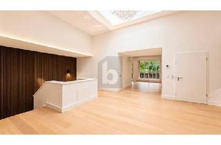 Haus kaufen in 22391 Hamburg, Hamburg Wellingsbüttel - LUXUSWOHNEN AUF ZWEI ETAGEN