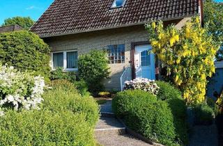 Einfamilienhaus kaufen in 24537 Neumünster, Neumünster - Freistehendes EFH in begehrter Lage von Neumünster-Gartenstadt