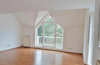 Wohnung kaufen in 66740 Saarlouis, Saarlouis - 4-ZKB-Maisonettewohnung mit Balkon in zentraler Lage (104 m2)