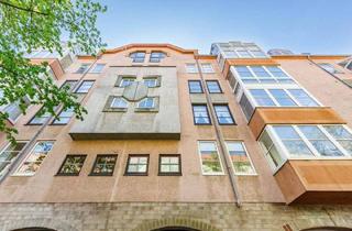 Wohnung kaufen in 12159 Berlin, Berlin - Comfort Corner - Helle Eckwohnung mit Wintergarten nahe Bundesplatz und Volkspark Wilmersdorf