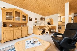 Wohnung kaufen in Hochfellnstraße 26, 83346 Bergen, Attraktive 2-Zimmer-Wohnung mit Bergblick, Balkon und Garage