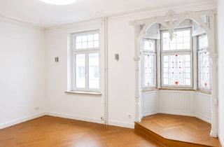 Wohnung kaufen in 73033 Göppingen, Attraktive 4-Zimmer-Altbauwohnung in zentraler Lage – ideale Kapitalanlage!
