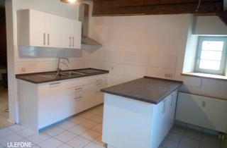 Wohnung mieten in 78187 Geisingen, Außergewöhnliche Maisonettewohnung im DG mit begehbarem Kleiderschrank und klasse EBK