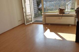 Wohnung mieten in Wilhelmshöhe, 41189 Mönchengladbach, 1-Raum Wohnung mit Terrasse und Single Küche