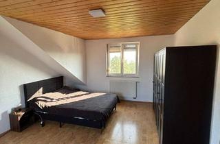 Wohnung mieten in Lindenstrasse 19, 71111 Waldenbuch, Modernisierte 2-Zimmer-Wohnung in ruhiger Lage