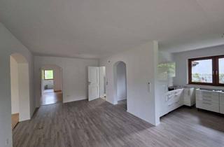 Wohnung mieten in Eisvogelstraße 20, 91056 Dechsendorf, helle Erdgeschosswohnung am Ortsrand von Dechsendorf mit großer Terasse