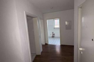 Wohnung mieten in Peterstraße 12, 42853 Innen, 3-Zimmer-Wohnung im Erdgeschoss in Remscheid sucht nette Nachmieter