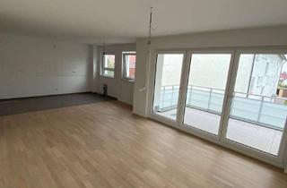 Wohnung mieten in Hans-Sachs-Straße, 74343 Sachsenheim, 3,5-Zimmer-Neubauwohnung mit Balkon, EBK & TG-Stellplatz in Großsachsenheim