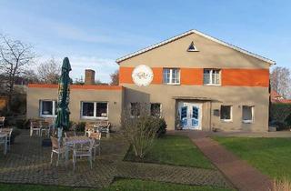 Gewerbeimmobilie kaufen in 18209 Hohenfelde, Haus mit Entwicklungspotenzial bei Bad Doberan Wohnen oder Gewerbe zuletzt als Restaurant genutzt