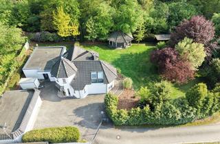 Einfamilienhaus kaufen in 31632 Husum, Gehobenes Einfamilienhaus mit Einliegerwohnung im Anbau; großer Garten mit großer Außensauna