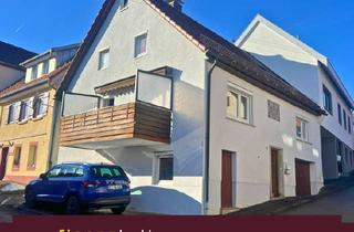 Haus kaufen in Hardtgasse, 72813 St. Johann, Charmantes Reiheneckhaus mit viel Platz & Charakter