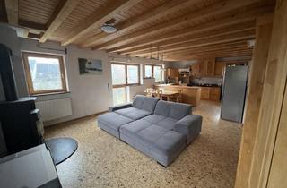Haus kaufen in 78737 Fluorn-Winzeln, Charmantes Zweifamilienhaus mit Wintergarten, großem Garten und vielseitigen Nutzungsmöglichkeiten.