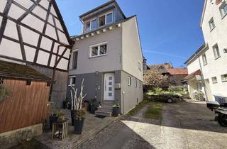 Haus kaufen in 74357 Bönnigheim, Altbaucharme trifft Wohnkomfort – saniertes Haus in historischer Ortskernlage