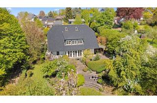 Einfamilienhaus kaufen in 53819 Neunkirchen-Seelscheid, Ein Zuhause, das begeistert! Hochwertiges Einfamilienhaus mit Schwimmbad und Garten in Seelscheid