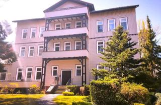 Wohnung kaufen in 38667 Bad Harzburg, Sonniges Dachgeschoss eines stilvollen Hauses in exklusiver Lage mit Garage