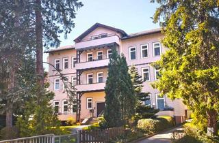 Wohnung kaufen in 38667 Bad Harzburg, Sonniges Dachgeschoss in exklusiver Lage mit Garage