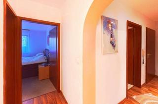 Wohnung kaufen in Würzburger Ring 46, 91056 Büchenbach, Kapitalanlage mit Perspektive: EG-Wohnung mit Südterrasse und TG-Stellplatz