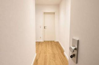 Wohnung mieten in Alter Deutscher Ring 35, 47799 Stadtmitte, Stilvolle Altbauwohnung nach Kernsanierung - 2,5 Zimmer mit hohen Decken in zentraler Lage