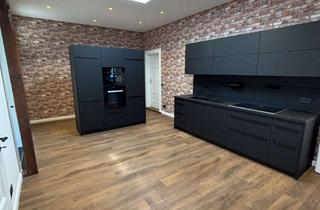 Wohnung mieten in Hauptstraße, 04416 Markkleeberg, Individuelle Dachgeschosswohnung mit viel Freiraum und bester Verkehrsanbindung in Markkleeberg
