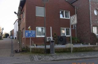 Haus kaufen in 52441 Linnich, Platz für neue Ideen: Modernisiertes Haus in Linnich